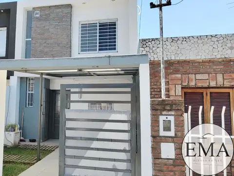 Casa en Venta en Fisherton, Rosario