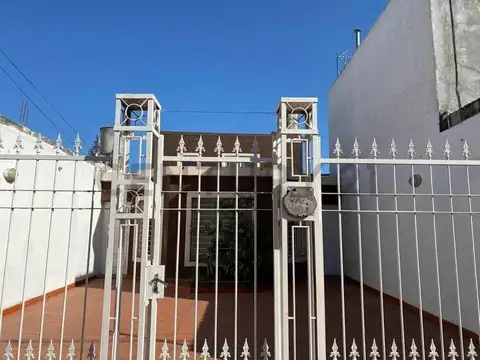 Casa en Venta en Arroyo Seco, Rosario