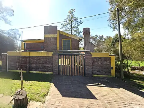 Casa en Venta en Pueblo Esther, Rosario