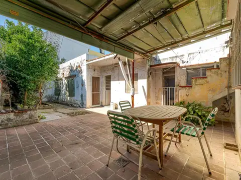 Casa en Venta en Azcuenaga, Rosario
