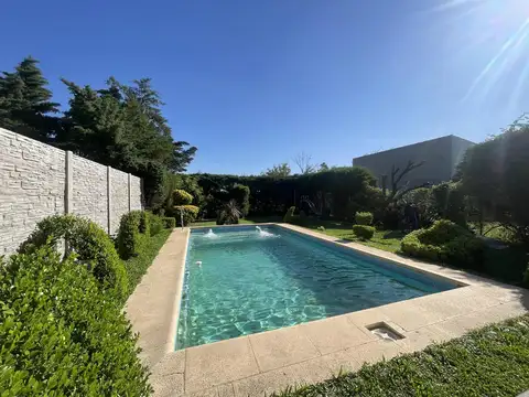 Casa en Venta en Roldan, San Lorenzo