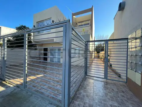 Casa en Alquiler en Castelar Norte, Castelar