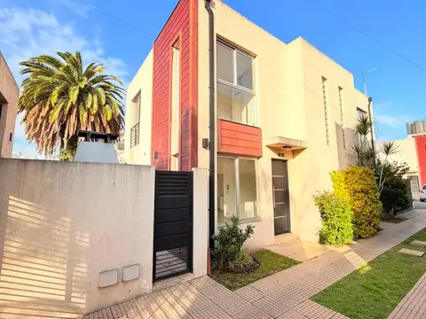 Casa en Alquiler en Ituzaingo, Partido de Ituzaingó