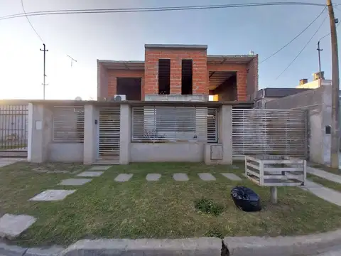 Casa en Venta en Arroyo Seco, Rosario