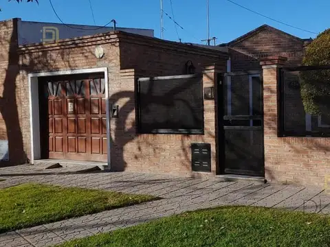 Casa en Venta en Villa Gobernador Galvez, Rosario