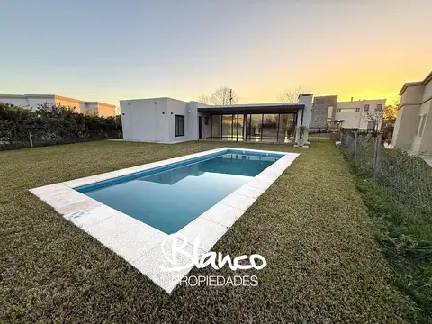 Casa en Alquiler en Haras Santa María, Countries y Barrios Cerrados en Escobar