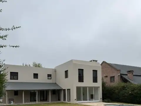 Casa en Alquiler en El Portillo, Countries y Barrios Cerrados en Escobar