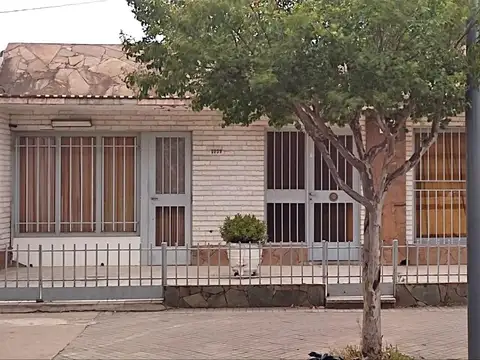 Casa en Venta en Villa Gobernador Galvez, Rosario