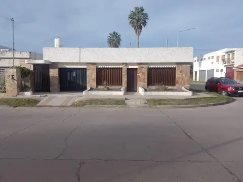 Casa en Venta en General Lagos, Rosario