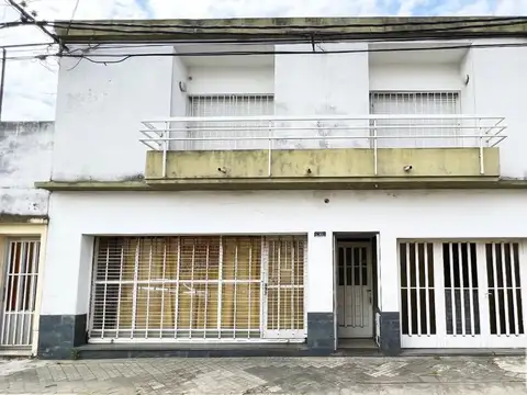 Casa en Venta en Azcuenaga, Rosario