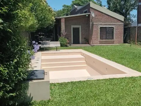 Casa en Venta en Pueblo Esther, Rosario
