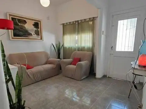 Casa en Venta en Azcuenaga, Rosario