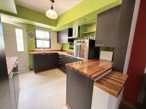 Casa en Venta en Republica De La Sexta, Rosario