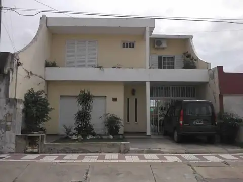 Casa en Venta en Capitan Bermudez, San Lorenzo