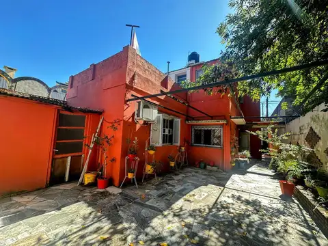 Casa en Venta en Azcuenaga, Rosario