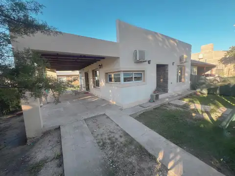 Casa en Venta en Roldan, San Lorenzo