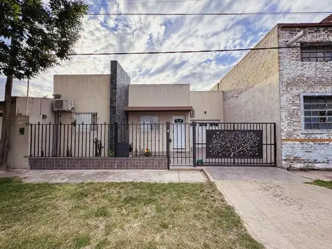 Casa en Venta en Malvinas Argentinas, Rafaela
