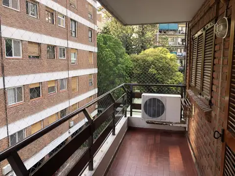 Departamento en Alquiler en Acassuso Vías / Santa Fe, Acassuso