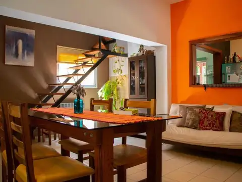Casa en Venta en Azcuenaga, Rosario