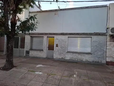 Casa en Venta en Sargento Cabral, Santa Fe