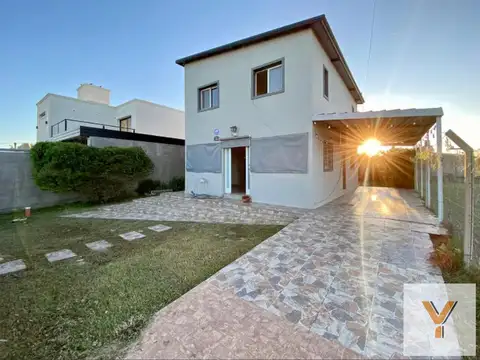 Casa en Venta en Roldan, San Lorenzo