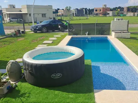 Casa en Venta en Pueblo Esther, Rosario