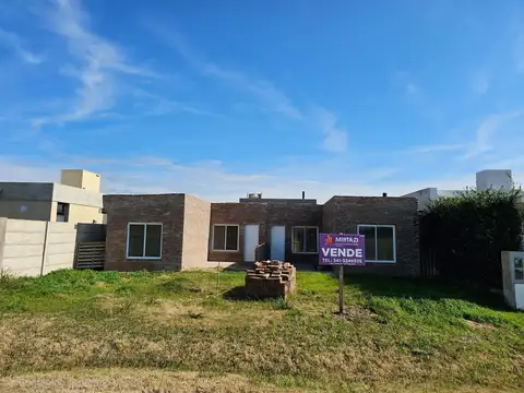 Casa en Venta en Don Mateo, Funes