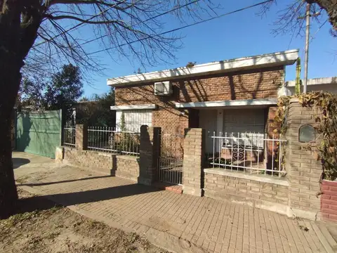 Casa en Venta en Roldan, San Lorenzo