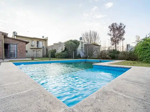 Casa en Venta en Roldan, San Lorenzo