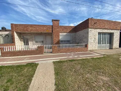 Casa en Venta en Capitan Bermudez, San Lorenzo