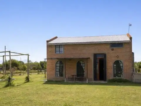 Casa en Venta en Roldan, San Lorenzo