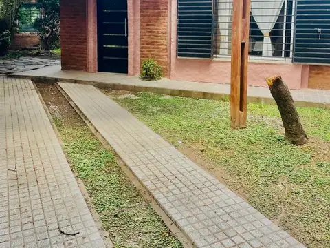 Casa en Venta en Roldan, San Lorenzo