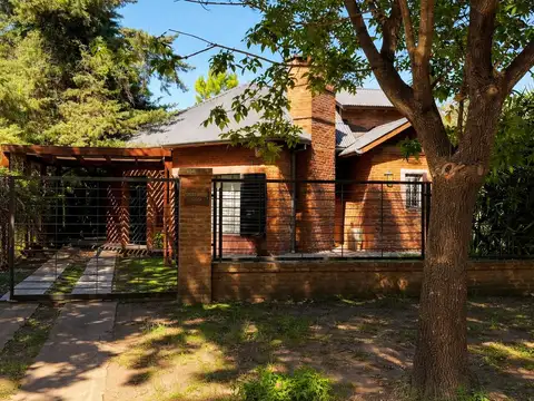 Casa en Venta en Roldan, San Lorenzo