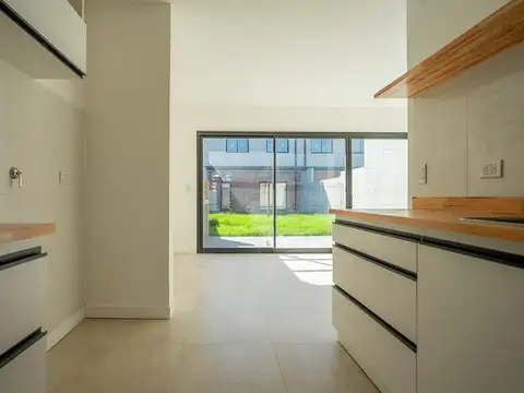Casa en Venta en Fisherton, Rosario