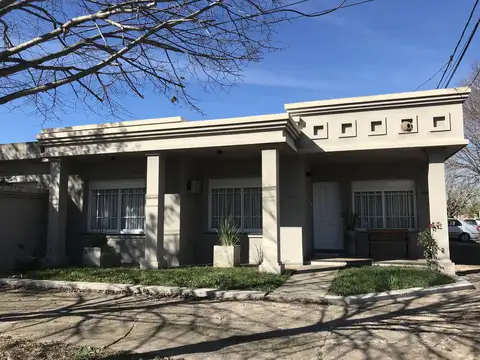 Casa en Venta en Villa Mugueta, San Lorenzo