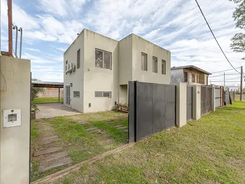 Casa en Venta en Fisherton, Rosario