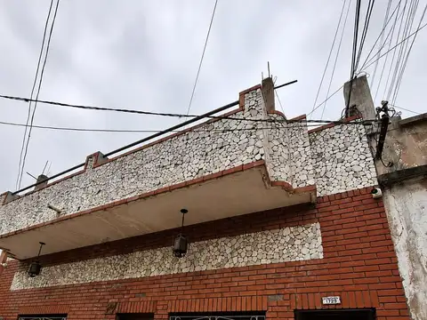 PH en Alquiler en Tapiales, Partido de La Matanza