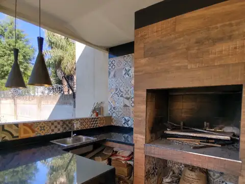 Casa en Venta en Capitan Bermudez, San Lorenzo