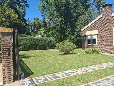 Casa en Venta en Roldan, San Lorenzo
