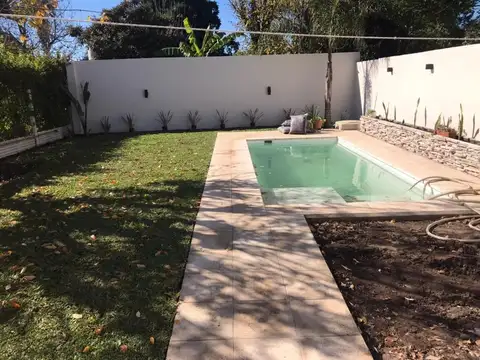 Casa en Venta en Soldini, Rosario