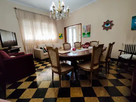 Casa en Venta en Lisandro De La Torre, Rosario