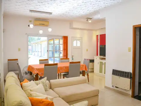 Casa en Venta en Alvarez, Rosario