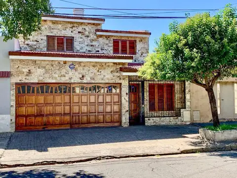 Casa en Venta en Barrio Matheu, Rosario