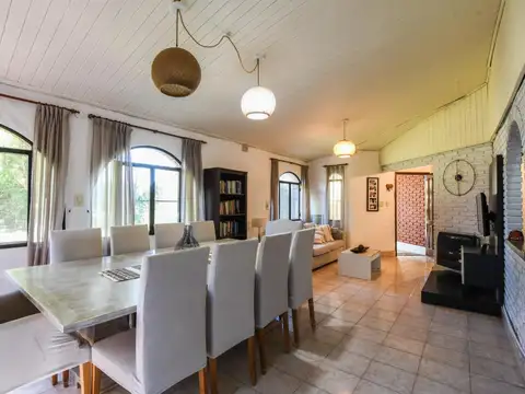 Casa en Venta en Roldan, San Lorenzo