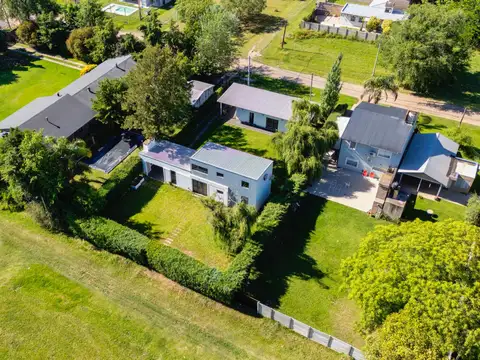 Casa en Venta en Roldan, San Lorenzo