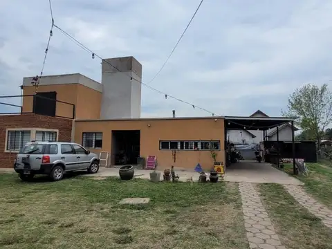 Casa en Venta en Roldan, San Lorenzo