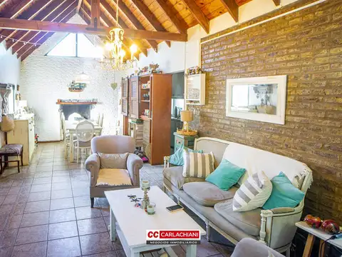Casa en Venta en Roldan, San Lorenzo