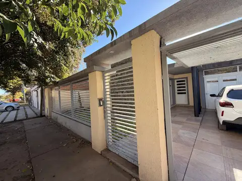 Casa en Venta en Ricardone, San Lorenzo