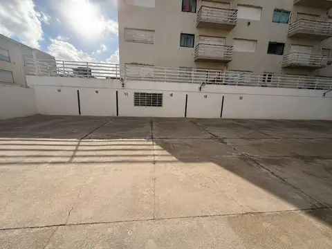 Cochera en Venta en Miramar, Partido de General Alvarado