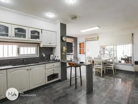 Casa en Venta en Fisherton, Rosario